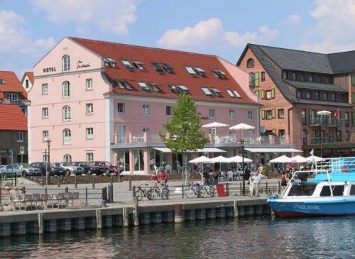 Hotel Am Yachthafen