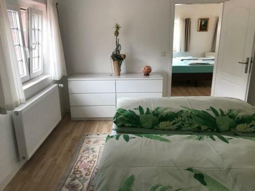 Apartamento Ferienwohnung In Heinsberg