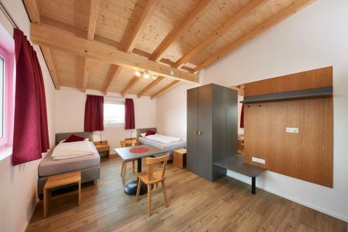 Apartamento Ferienwohnungen Weinstadt