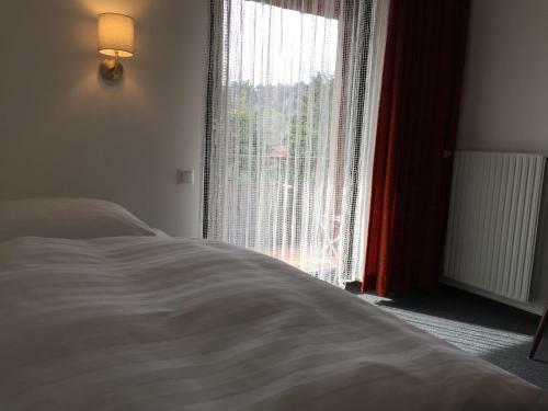 Hostal G�stehaus/pension F�ssle