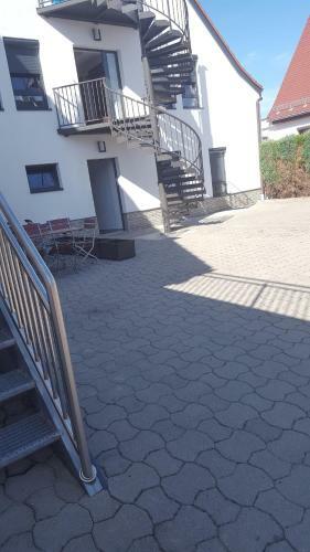 Apartments Zum Bayrisch Pub