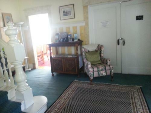 Hostal Balfour House