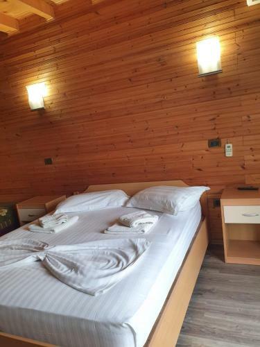 Hotel Adriatik 2
