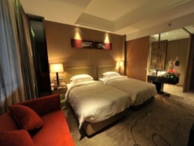 Hotel Ramada Bells Tower