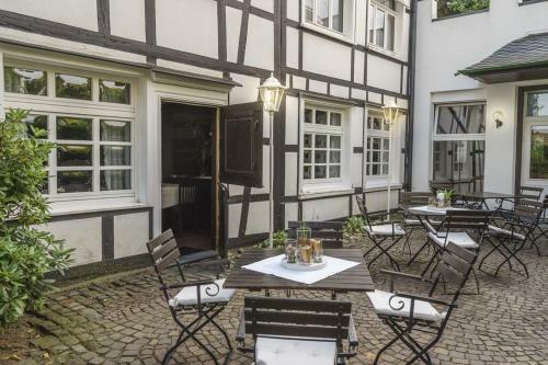 Hotel Zur Post Dabringhausen