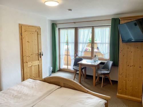 Hostal G�stehaus "zur Schmiede"