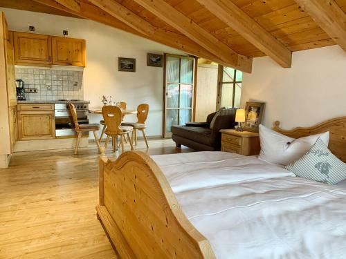 Hostal G�stehaus "zur Schmiede"