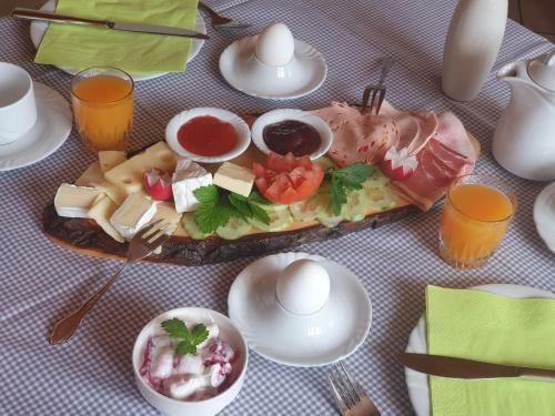 Bed & Breakfast Pension Berg&bleibe Wertach