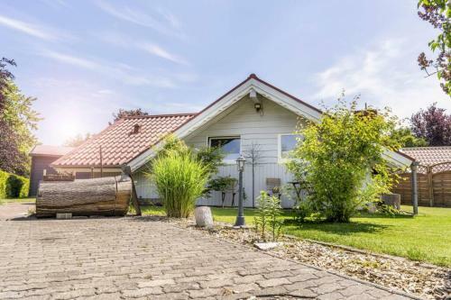 Dat L�tt Hus In Wewelsfleth, N�he Gl�ckstadt