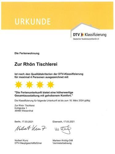 Apartamentos Ferienwohnung Zur Rh�n Tischlerei