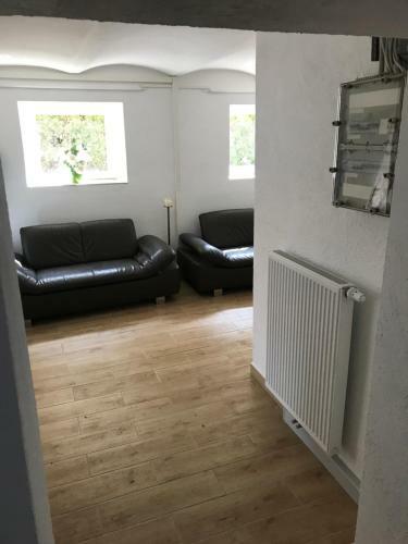 Hostal Bahnweg 9