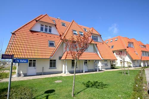 Apartamento Hafenh�user Wiek Fewo 12 Balkon, Meerblick