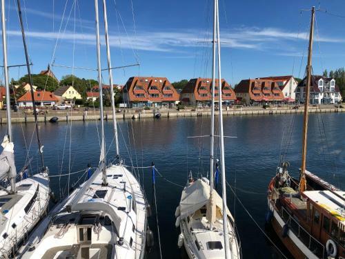 Apartment In Wiek