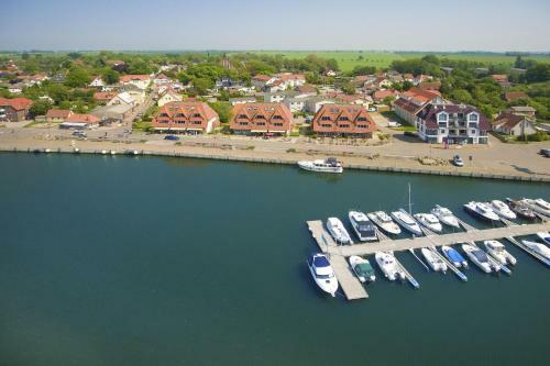 Apartamento Hafenh�user Wiek Fewo 09 Balkon, Meerblick