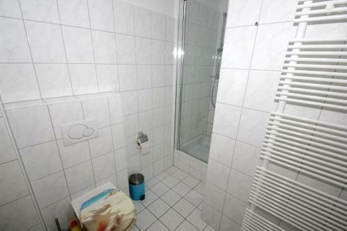 Apartamento Hafenh�user Wiek Fewo 09 Balkon, Meerblick