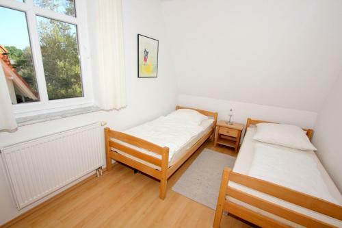 Apartamento Hafenh�user Wiek Fewo 09 Balkon, Meerblick
