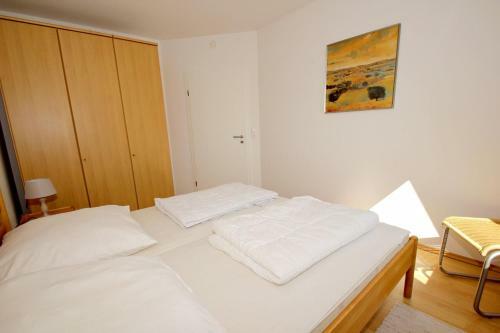 Apartamento Hafenh�user Wiek Fewo 09 Balkon, Meerblick