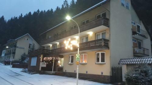 Haus Mena Apartments