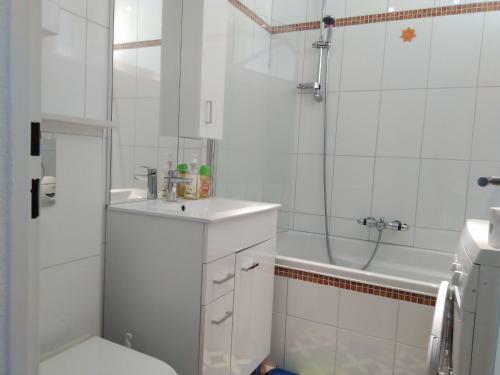 Apartamento Ferienwohnung Tannenwald