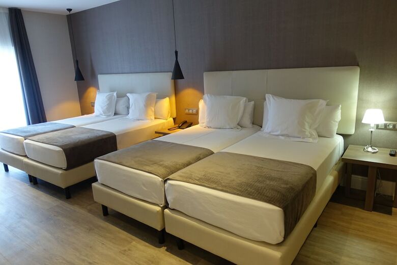 Hotel Oasis