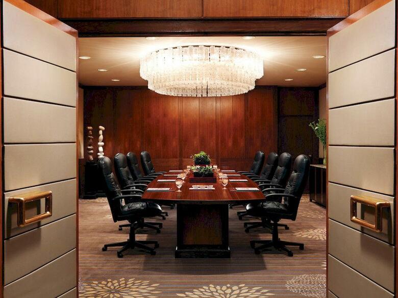 Four Seasons Hotel Vancouver