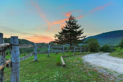 Apartamentos Ranch Jelov Klanac