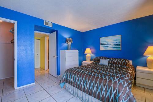 Bermuda Bay Beach Club