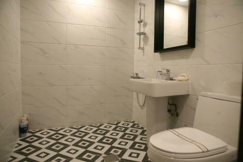 Motel Hotel Q Chuncheon