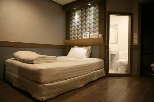 Motel Hotel Q Chuncheon
