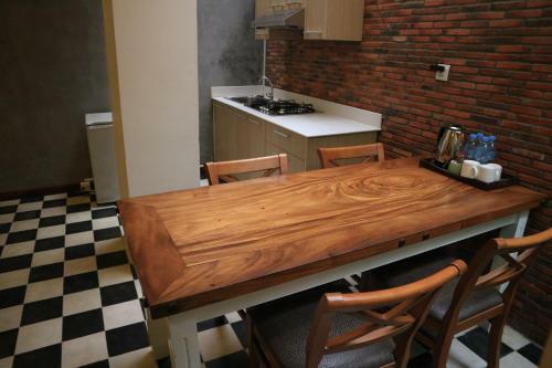 Hotel Away Villa Salt Phnom Penh