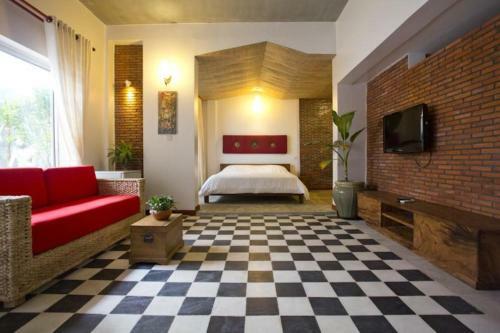 Hotel Away Villa Salt Phnom Penh