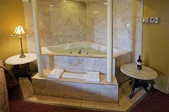 Hotel Americas Best Value Inn Norfolk