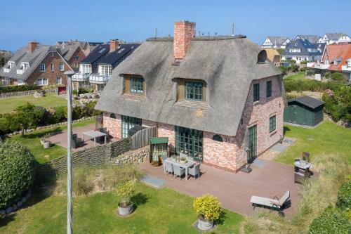 Cosy House