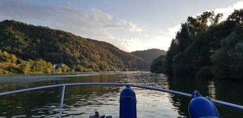 Cafe Sander�s Camping Auf Der Mosel
