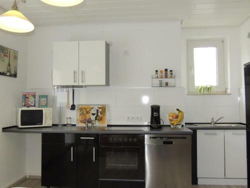 Hostal G�stehaus Holiday