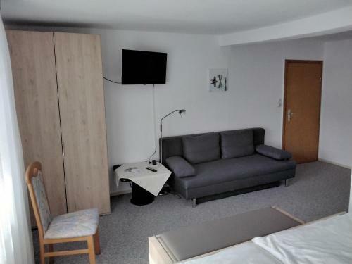 Apartamento Gasthaus Und Pension Zur Linde