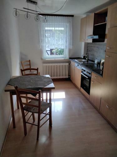 Apartamento Gasthaus Und Pension Zur Linde
