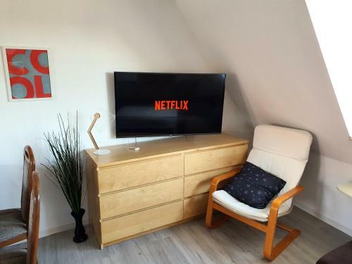 Apartamento Gem�tliche Gro�e Dachwohnung Mit Terrasse