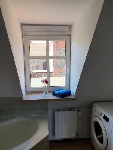 Apartamento Gem�tliche Gro�e Dachwohnung Mit Terrasse