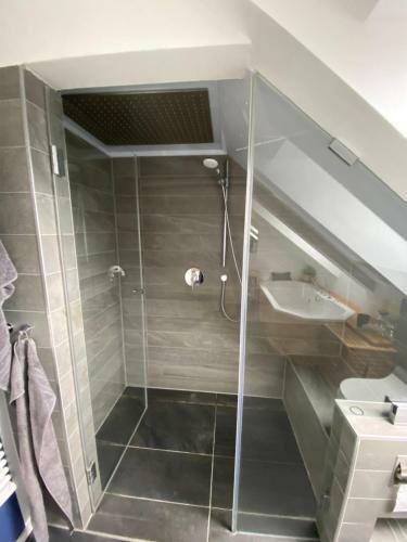 Apartamento 4 Raum Wohntraum
