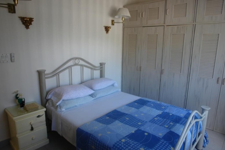 Hostal Residencia Los Encantos
