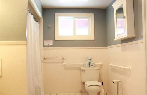 Hi - San Luis Obispo Hostel
