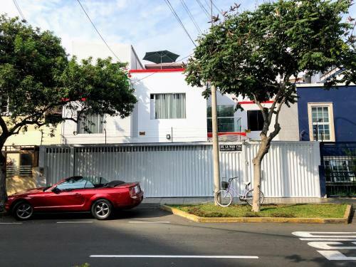 Hotel White House Peru