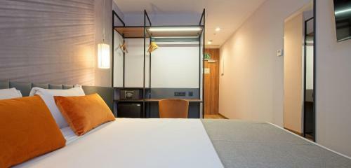Hotel Dwo Yuste Alcal�
