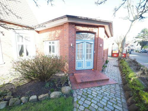 Apartamento Strandnah-gelegen-neptun-app-4-mit-kamin