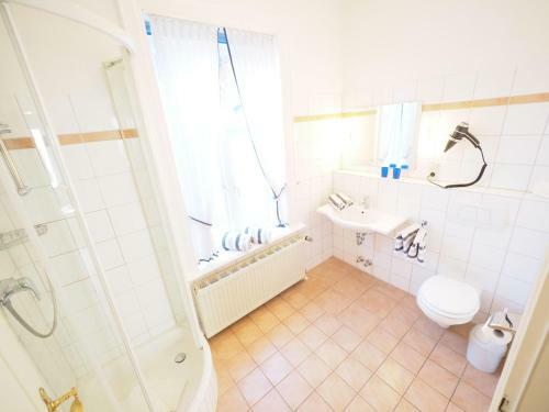 Apartamento Strandnah-gelegen-neptun-app-4-mit-kamin