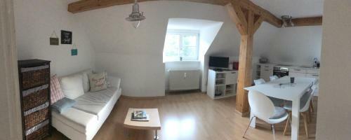 Apartamento Ferienwohnung Stadtnah Im Dg