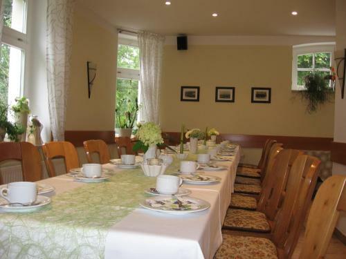 Hotel Pension Kastanienhof