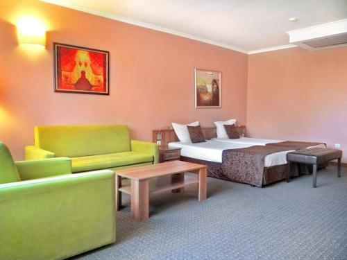 Hotel Real