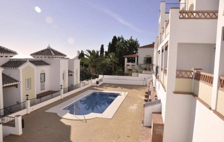 Apartamentos Chimenea-playa